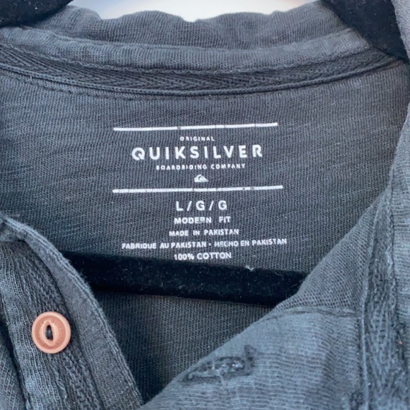 Men’s: black Quicksilver polo large - Picture 2 of 3